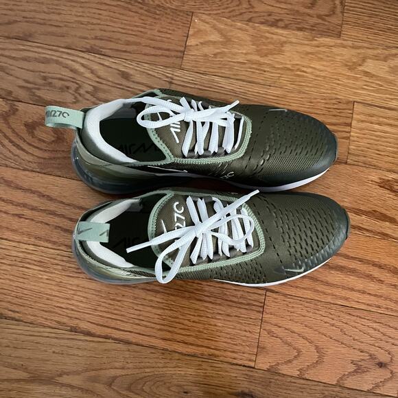 Nike Air Max 270 Womens Size 9 Medium Olive White-Oil Green Sneakers Athletic - Picture 6 of 10